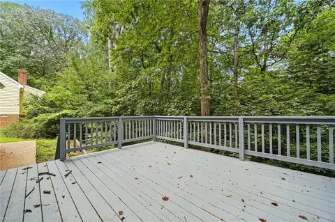 Exterior - 130 Devon Rd, Williamsburg, VA 23188 photo 2 of 7