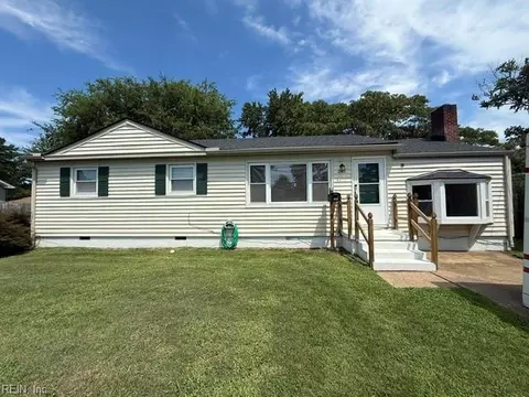 1545 Fawnwood Rd, Virginia Beach, VA 23455