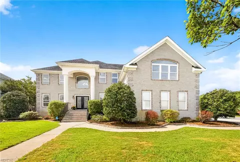 2273 Rio Rancho Dr, Virginia Beach, VA 23456