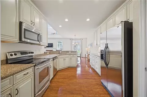Kitchen - 1225 Eagle Pointe Way, Chesapeake, VA 23322 photo 1 of 3
