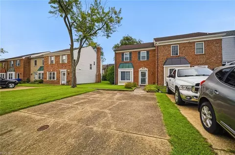 3319 Boynton Ct, Virginia Beach, VA 23452