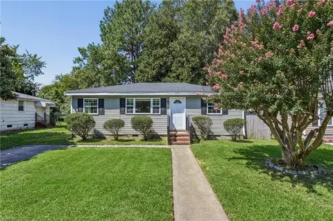 1810 Martin Ave, Chesapeake, VA 23324
