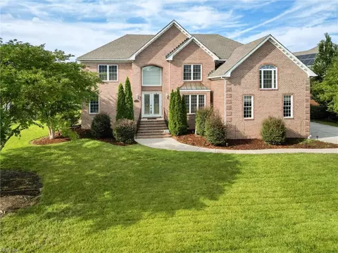 2276 Rio Rancho Drive Dr, Virginia Beach, VA 23456