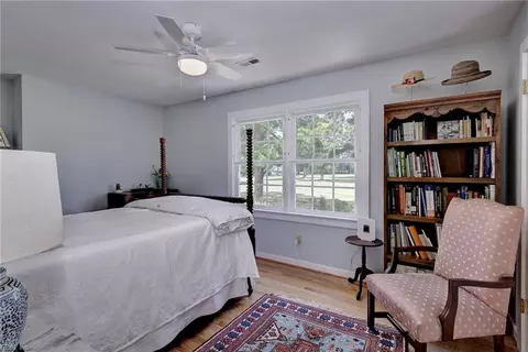 Bedroom - 9084 River Cres, Suffolk, VA 23433 photo 3 of 4
