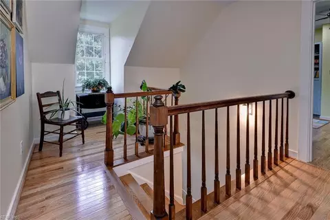 Entry Way - 9084 River Cres, Suffolk, VA 23433 photo 3 of 3