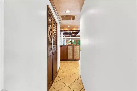 Entry Way - 3604 Harding Dr, Chesapeake, VA 23321 photo 1 of 4