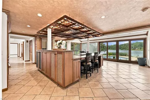 Kitchen - 3604 Harding Dr, Chesapeake, VA 23321 photo 4 of 6