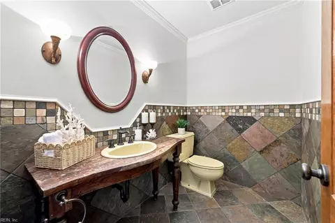 Bath - 3604 Harding Dr, Chesapeake, VA 23321 photo 4 of 4