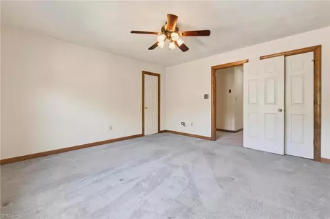 Bedroom - 619 Bartell Dr, Chesapeake, VA 23322 photo 2 of 11