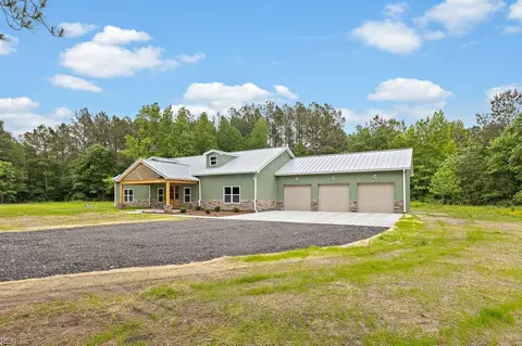 32 Ac Beef Steak Rd, Sussex County, VA 23890