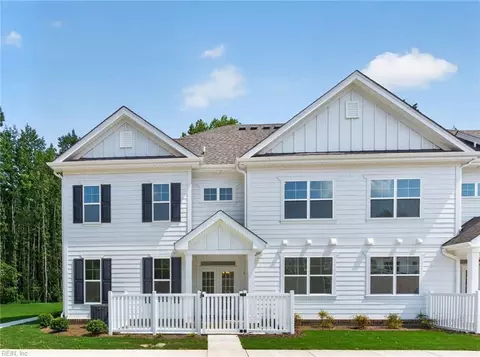 4983 Boone Rd, Chesapeake, VA 23321