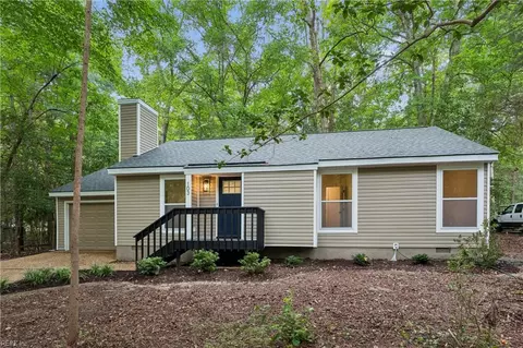 103 Winter E, Williamsburg, VA 23188