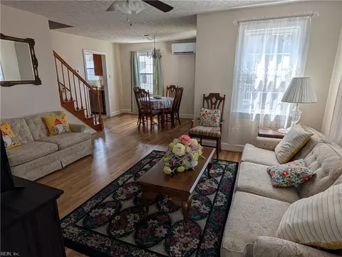 Living - 14 Plaza Dr, Hampton, VA 23669 photo 1 of 1