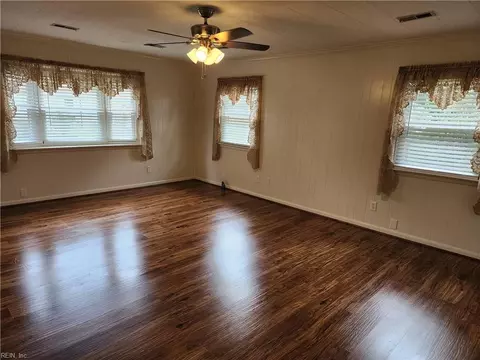 Living - Undisclosed, Hampton, VA 23666 photo 3 of 5