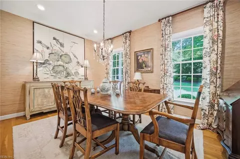Dining - 9 Whitaker Ct, Williamsburg, VA 23188 photo 2 of 3