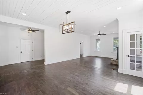 Living - 618 S Armistead Ave, Hampton, VA 23669 photo 3 of 3