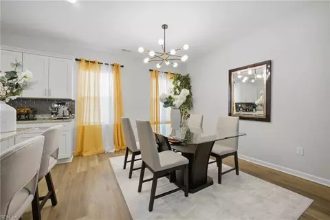 977 Hillpoint Rd, Suffolk, VA 23434