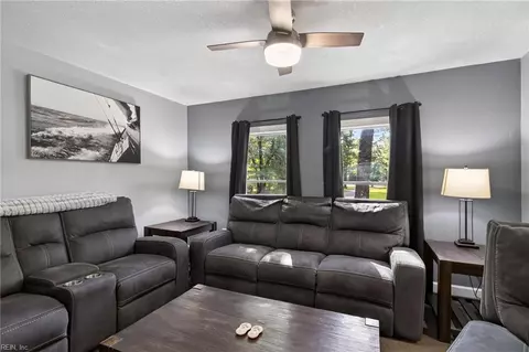 Living - 4745 Court Dr, Gloucester, VA 23061 photo 2 of 3