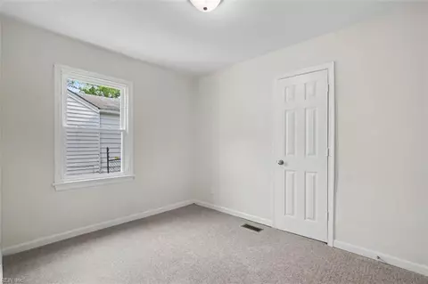 Bedroom - 615 Bell St, Hampton, VA 23661 photo 9 of 9