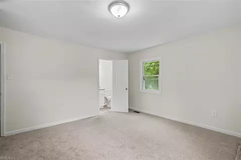 Bedroom - 615 Bell St, Hampton, VA 23661 photo 2 of 9