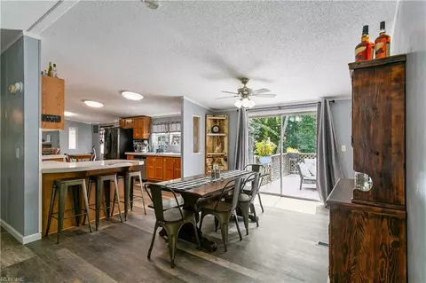 Dining - 6477 Hickory Knoll Rd, Gloucester, VA 23061 photo 1 of 4