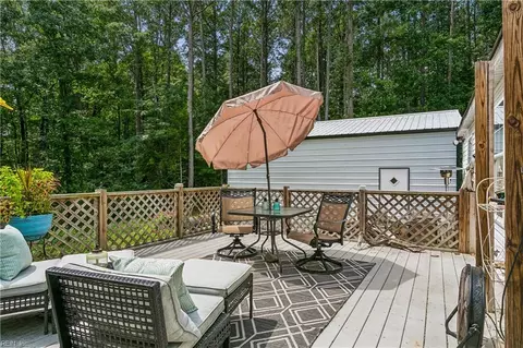 Exterior - 6477 Hickory Knoll Rd, Gloucester, VA 23061 photo 4 of 12
