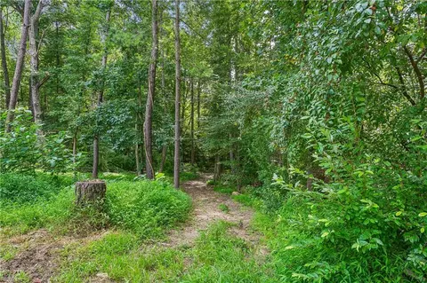 Exterior - 6477 Hickory Knoll Rd, Gloucester, VA 23061 photo 12 of 12