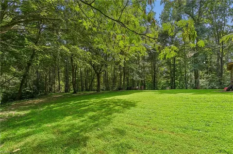 Exterior - 6477 Hickory Knoll Rd, Gloucester, VA 23061 photo 8 of 12
