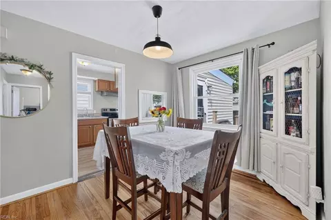 Dining - 416 E Ocean Ave, Norfolk, VA 23503 photo 1 of 2