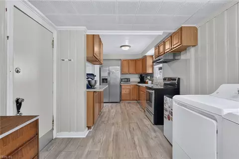Other - 416 E Ocean Ave, Norfolk, VA 23503 photo 2 of 4