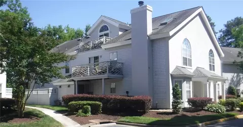 423 Seahorse Rn Run, Chesapeake, VA 23320