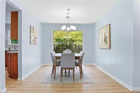 Dining - 3116 Dunworken Dr, Chesapeake, VA 23321 photo 3 of 3
