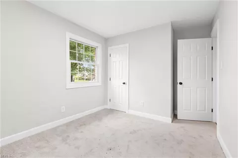 Bedroom - 1628 Gaff Rd, Chesapeake, VA 23321 photo 6 of 9