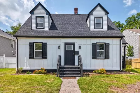 1314 Parker Ave, Portsmouth, VA 23704