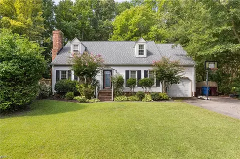 844 Jo Anne Cir, Chesapeake, VA 23322
