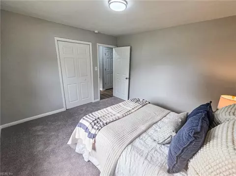 Bedroom - 45 Londonshire Ter, Hampton, VA 23666 photo 2 of 3