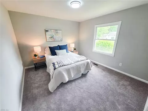 Bedroom - 45 Londonshire Ter, Hampton, VA 23666 photo 1 of 3