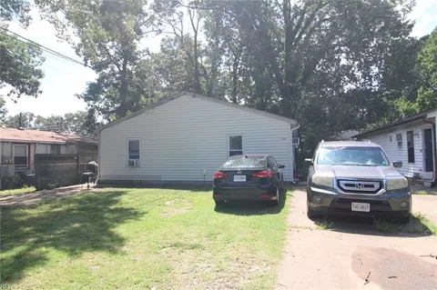 1149 Modoc Ave, Norfolk, VA 23503 photo 2