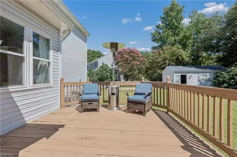 Exterior - 2 Bounty Cir, Hampton, VA 23669 photo 11 of 11