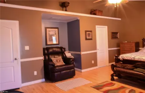 Bedroom - 11 Bohnert Dr, Hampton, VA 23666 photo 4 of 4