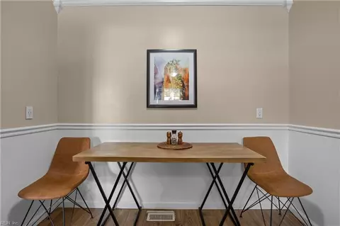 Dining - 825 Headrow Ter, Hampton, VA 23666 photo 3 of 3