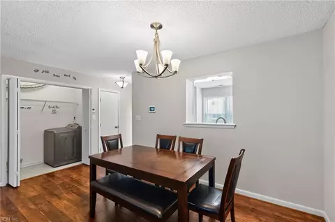 Dining - 6 Chinaberry Pl, Hampton, VA 23666 photo 2 of 2