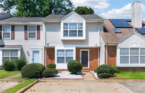6 Chinaberry Pl, Hampton, VA 23666