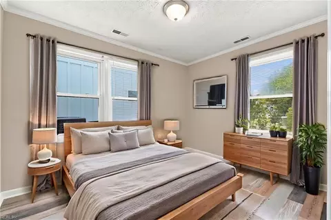 Bedroom - 106 Lighthouse Dr, Hampton, VA 23664 photo 1 of 5