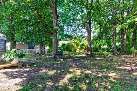Exterior - 1105 Gloucester St, Hampton, VA 23661 photo 5 of 5