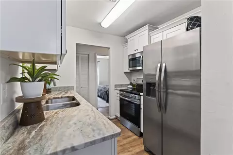 Kitchen - 1105 Gloucester St, Hampton, VA 23661 photo 3 of 3