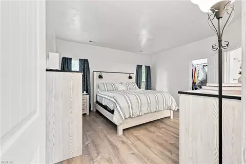 Bedroom - 6407 Crosswinds Ct, Suffolk, VA 23435 photo 1 of 8