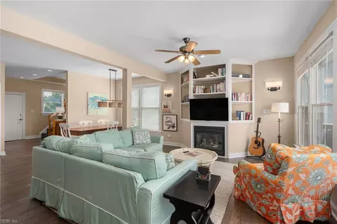 Living - 129 Jay Crest Rd #A, Kitty Hawk, NC 27949 photo 7 of 9