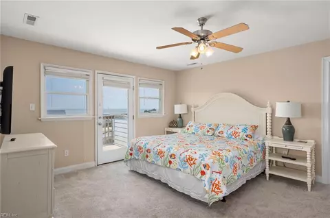 Bedroom - 129 Jay Crest Rd #A, Kitty Hawk, NC 27949 photo 4 of 6