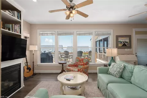 Living - 129 Jay Crest Rd #A, Kitty Hawk, NC 27949 photo 3 of 9